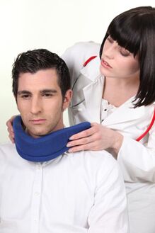 The doctor puts the Shants collar on the patient